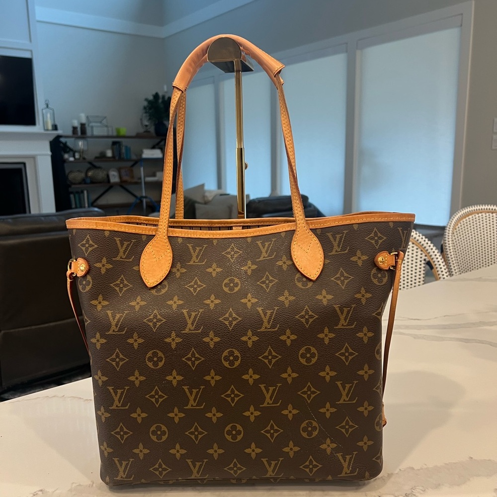 Louis Vuitton Neverfull MM